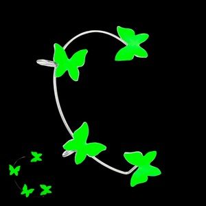 Glow In the dark Climber earring green color one piece Goth Punk Halloween